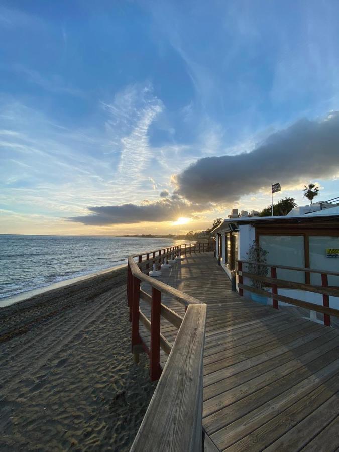 Pirata Bungalow Sea Front Estepona Eksteriør bilde